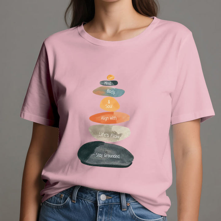 Olivenorma "Stay Grounded" T-shirt spirituale in cotone leggero - image 14