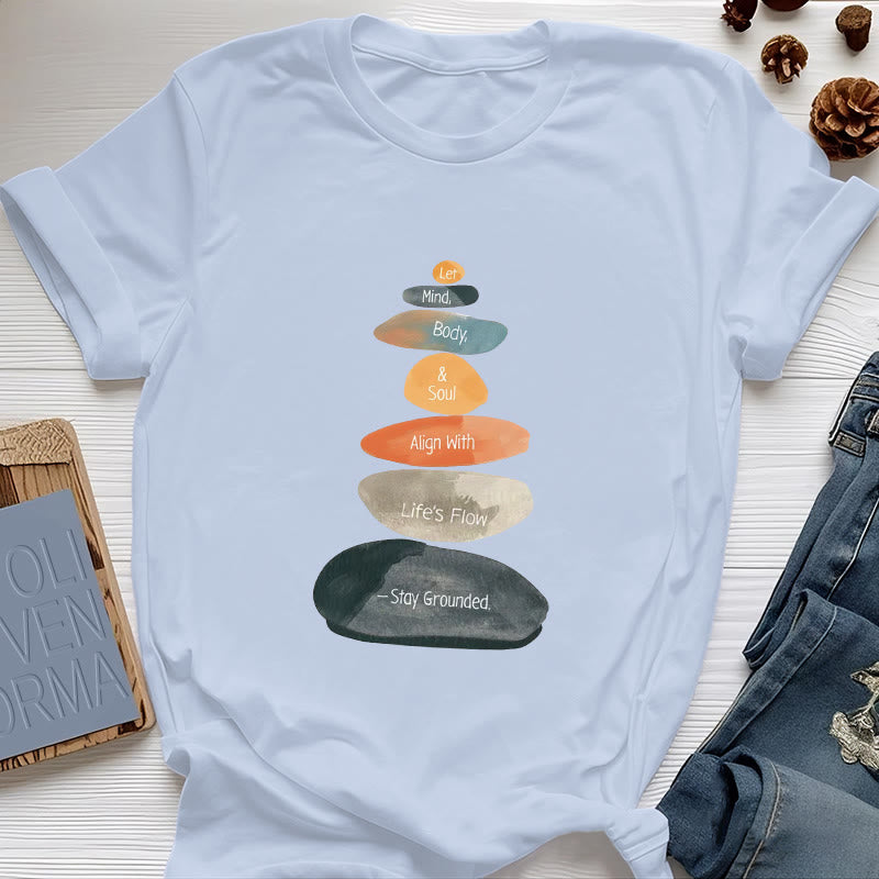 Olivenorma "Stay Grounded" T-shirt spirituale in cotone leggero - Blu - 2XL - image 11