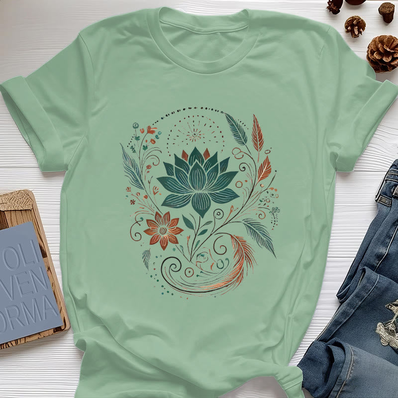 Maglietta da yoga in cotone con fiori di loto e foglie Olivenorma - Verde chiaro - 2XL - image 17