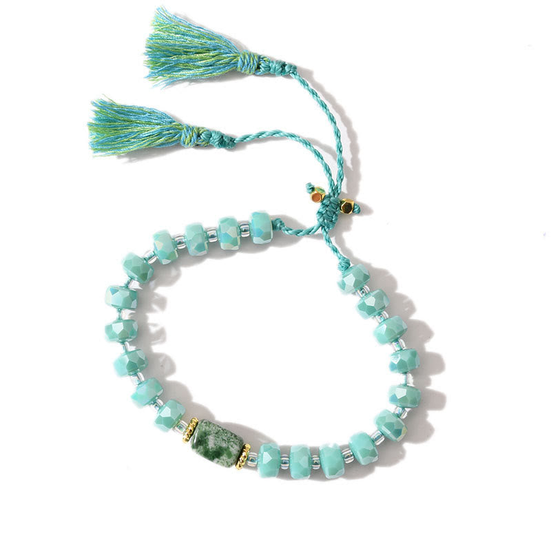 Bracciale intrecciato con pietre preziose e nappe glitterate in stile boho di Olivenorma - Giada verde + smalto ciano - image 15