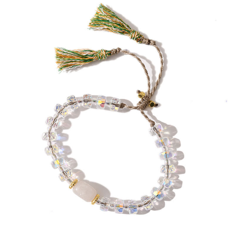 Bracciale intrecciato con pietre preziose e nappe glitterate in stile boho di Olivenorma - Calcedonio bianco + smalto trasparente - image 6