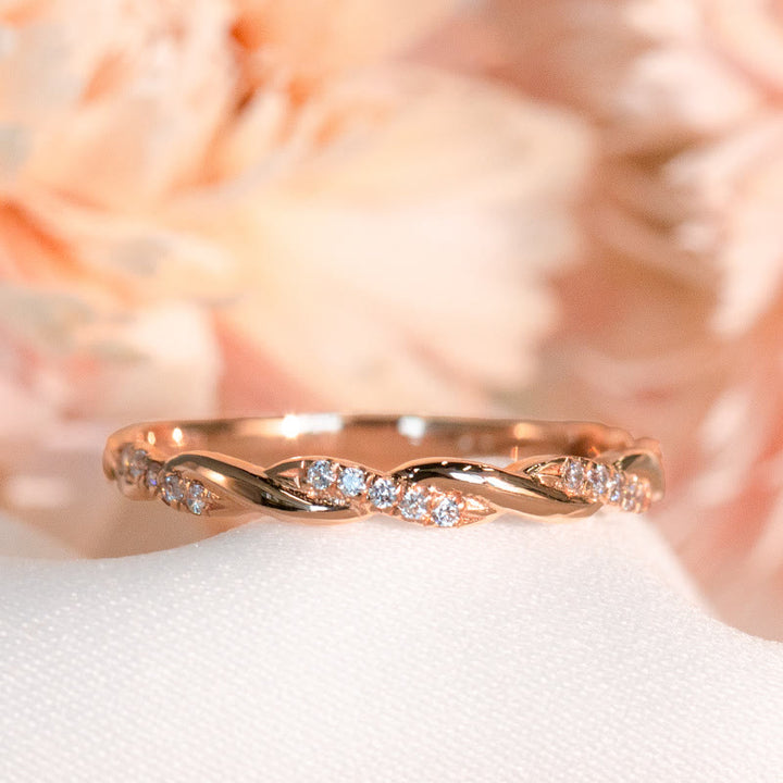 Anello d'amore intrecciato "Bound by Grace" Olivenorma