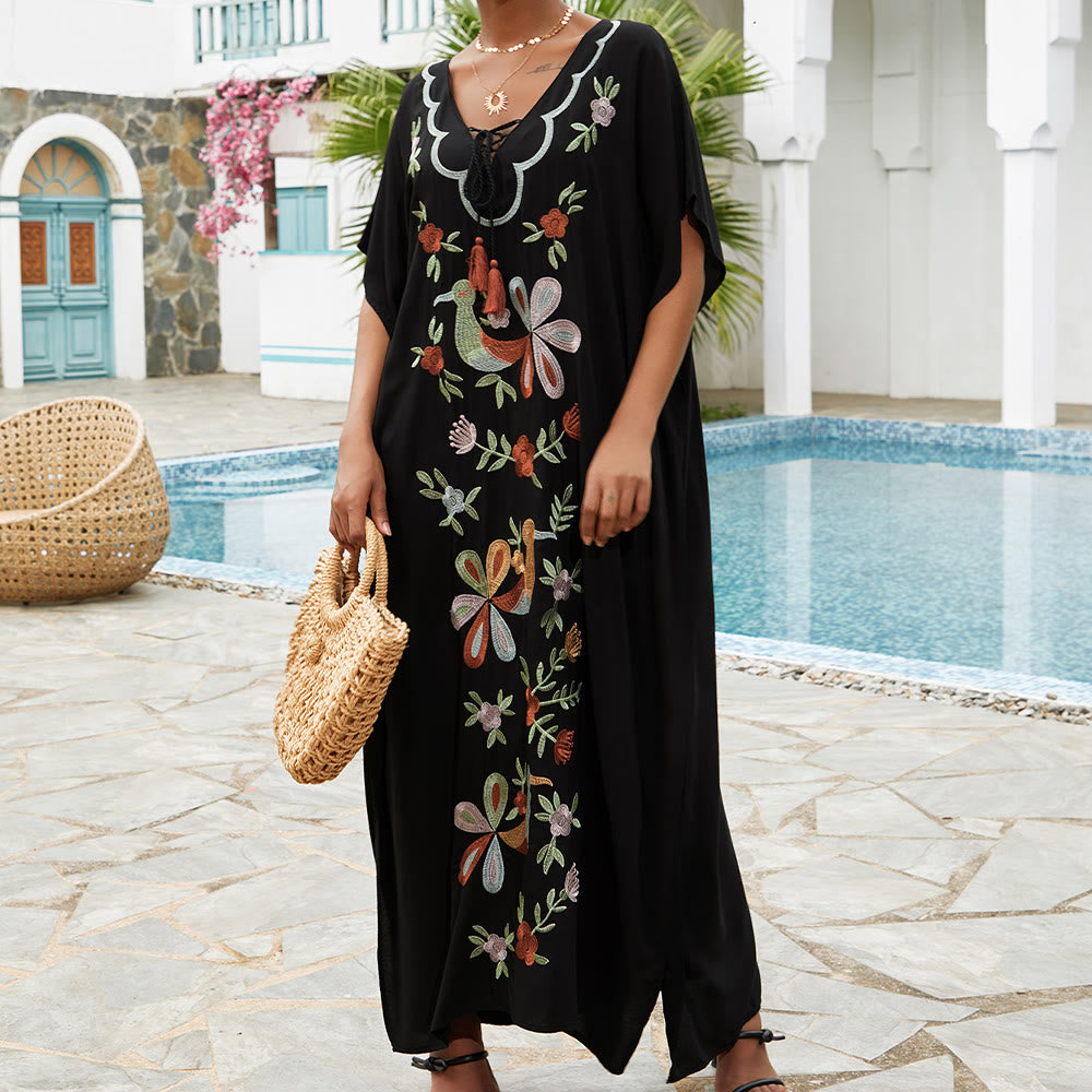 Abito caftano con fiori e uccelli ricamati in blusa da spiaggia Olivenorma