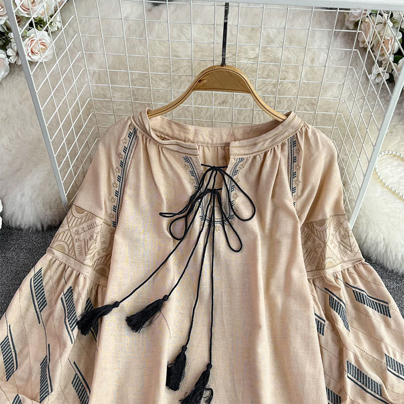 Camicia da donna Olivenorma con maniche a lanterna e ricamo geometrico totem