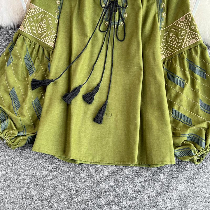 Camicia da donna Olivenorma con maniche a lanterna e ricamo geometrico totem