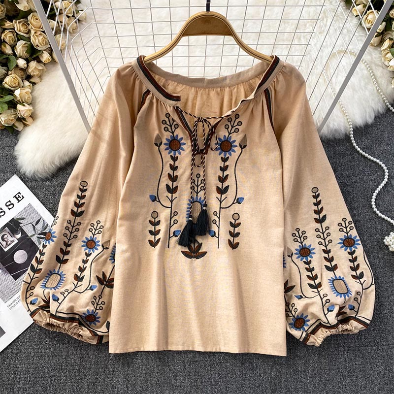 Camicia da donna Olivenorma con maniche a lanterna e ricamo floreale pastorale