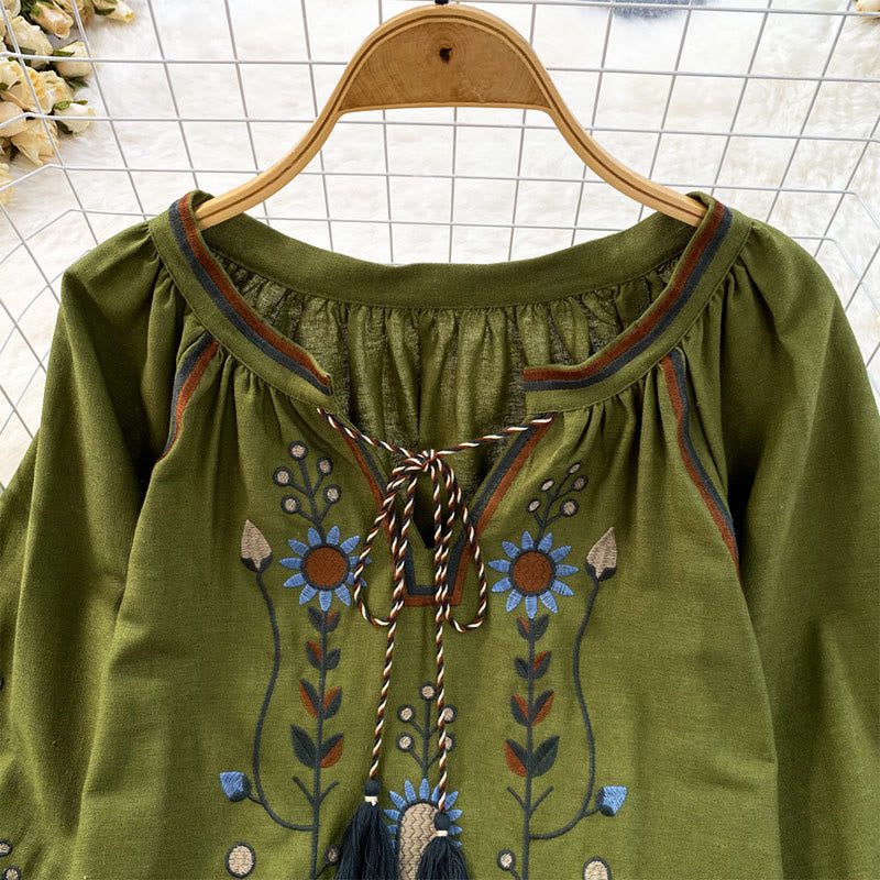 Camicia da donna Olivenorma con maniche a lanterna e ricamo floreale pastorale