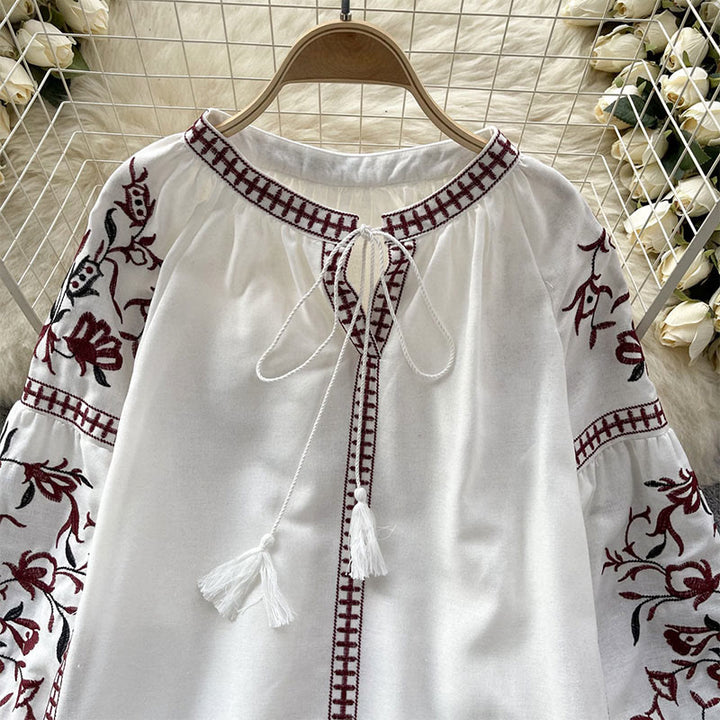 Camicia da donna Olivenorma con maniche a lanterna e ricamo floreale vintage - image 1