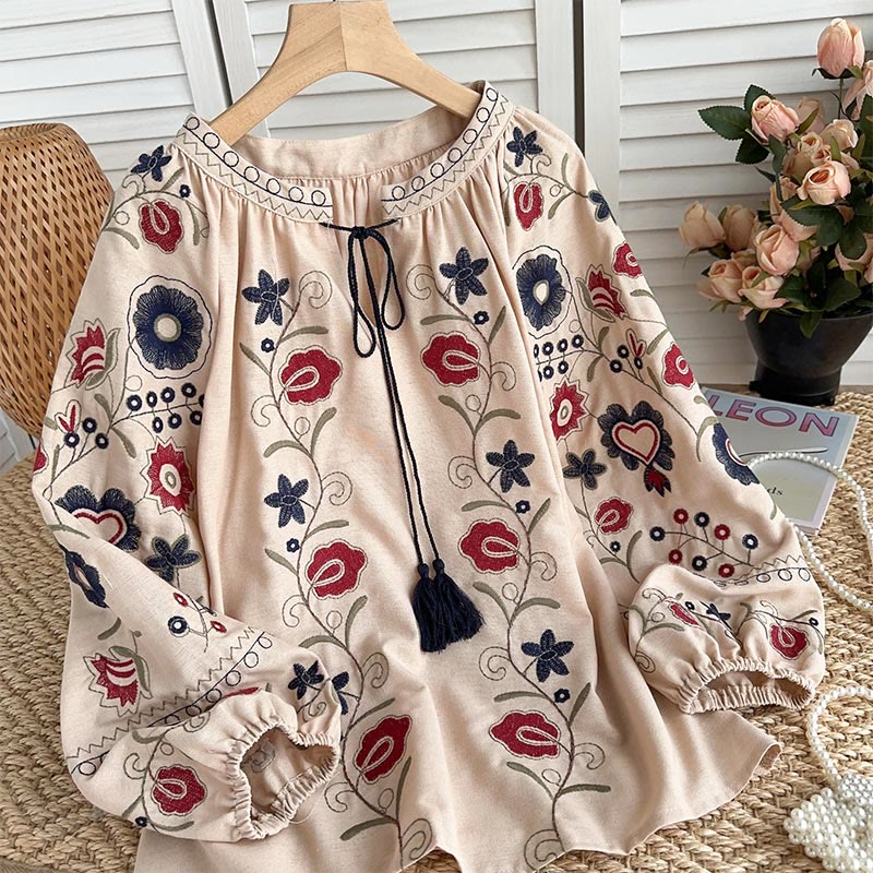 Camicia da donna Olivenorma con maniche a lanterna e ricamo retrò dolce - Albicocca - image 4
