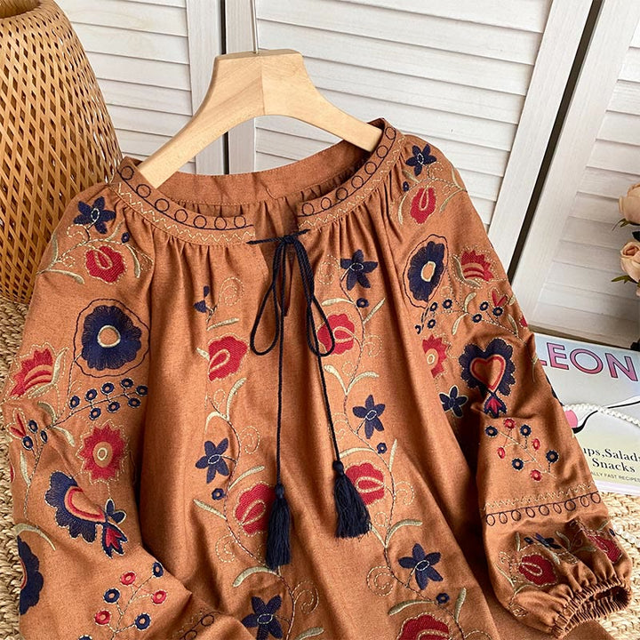 Camicia da donna Olivenorma con maniche a lanterna e ricamo retrò dolce