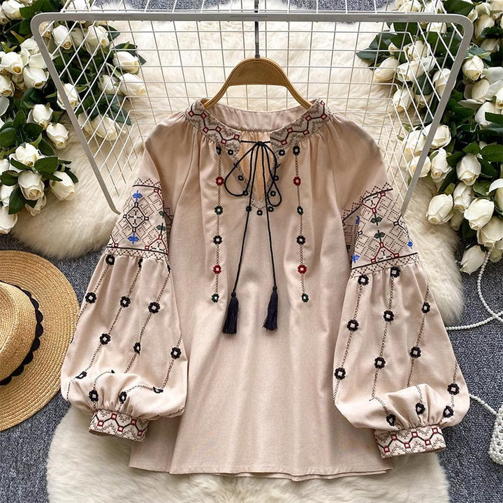 Camicia da donna Olivenorma con maniche a lanterna e ricami floreali vintage