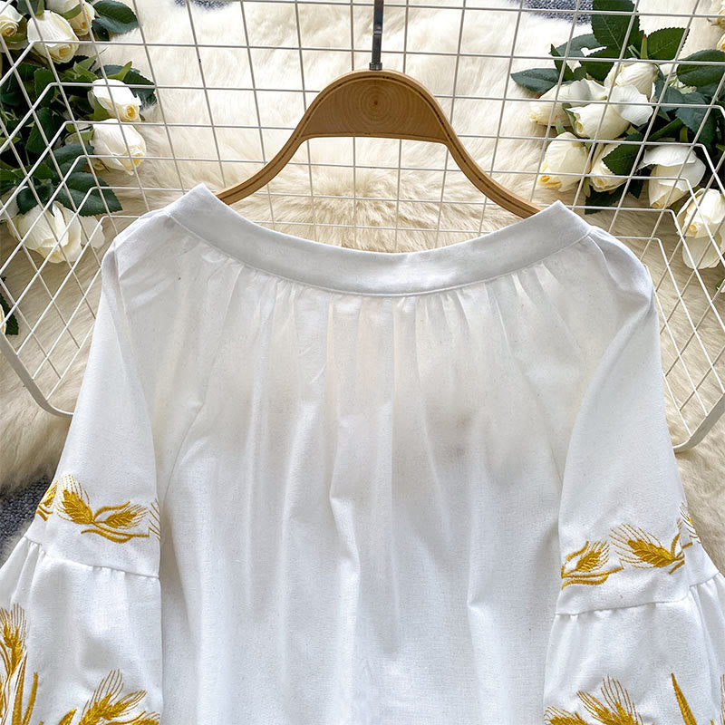 Camicia da donna Olivenorma con ricamo spiga di grano dorata