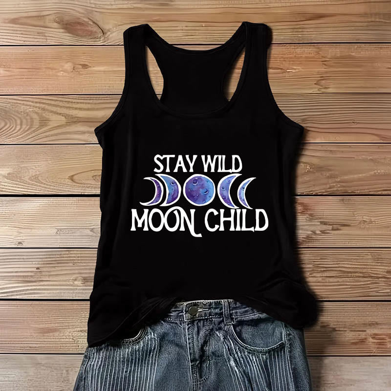 Olivenorma "STAY WILD, MOON CHILD" Maglietta spirituale morbida con fase lunare - image 5