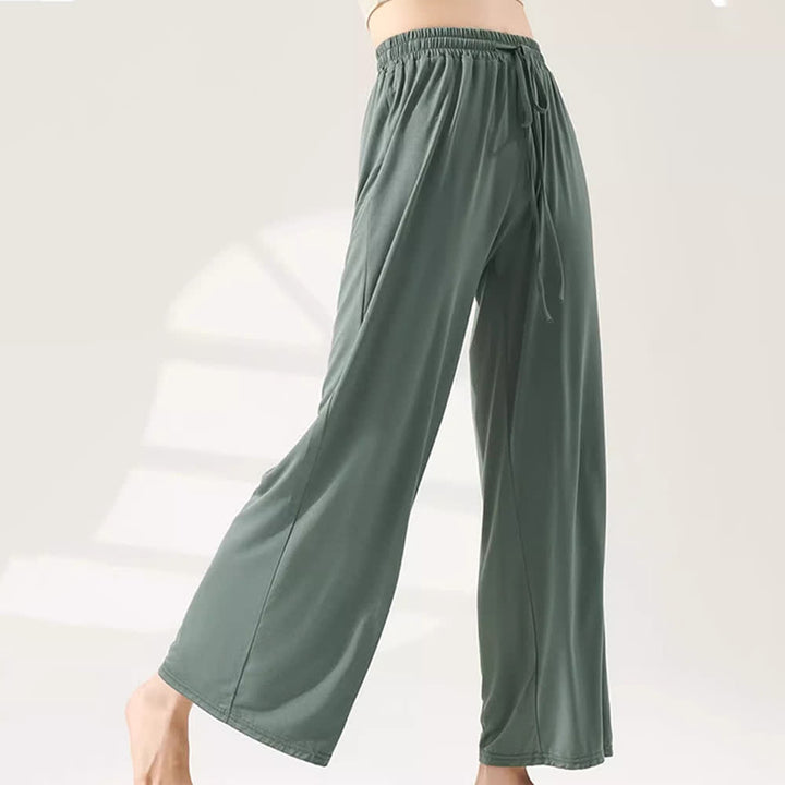 Pantaloni da yoga a gamba larga e dritta in modal Olivenorma - Grigio-verde - XL - image 11