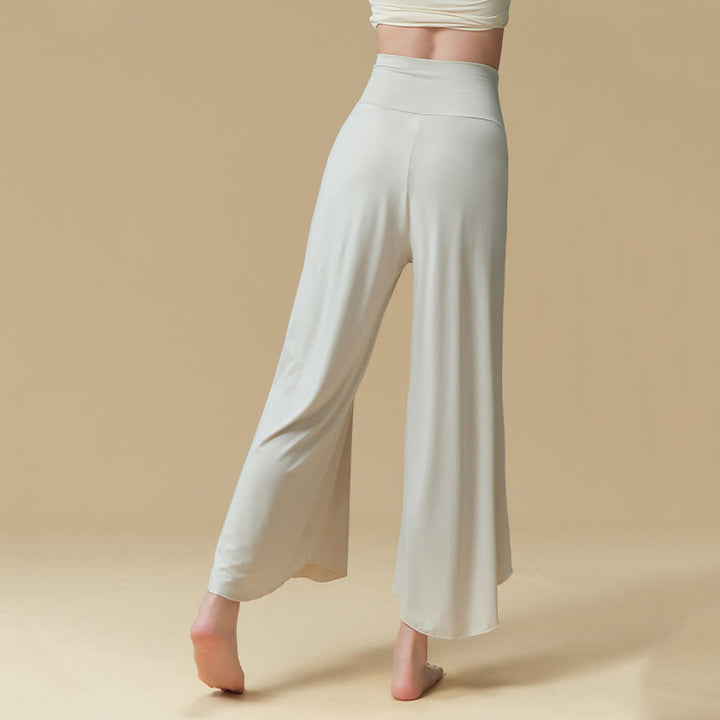 Pantaloni da yoga e pilates traspiranti a vita alta in nylon Olivenorma - image 3