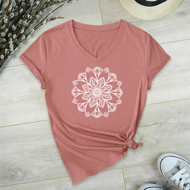 Olivenorma Mandala Floral Tee V-Neck Regular Fit Lotus Spiritual T-Shirt - Rosa - 2XL - image 0