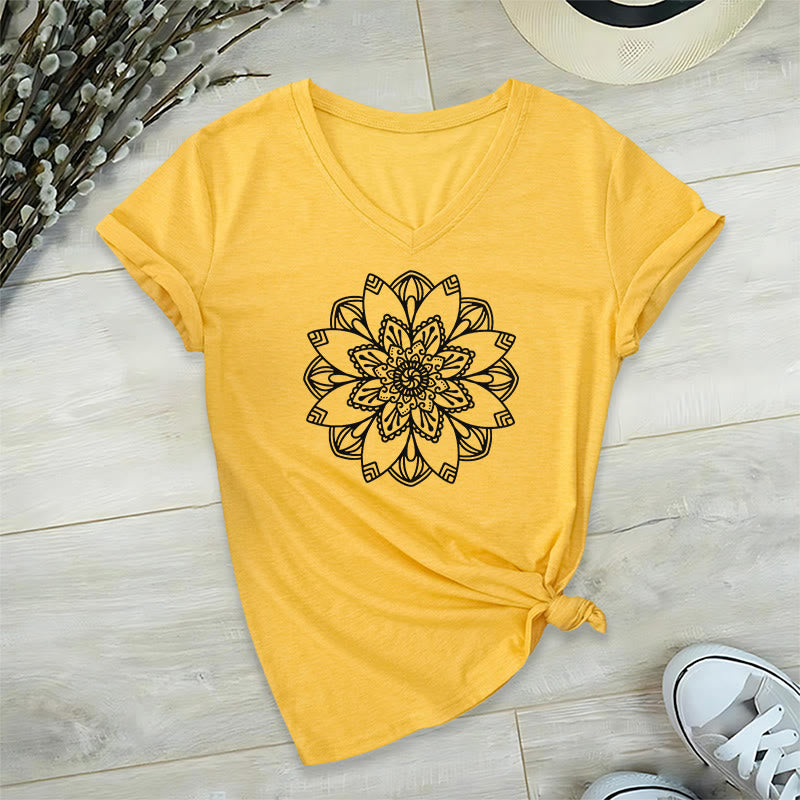 Olivenorma Mandala Floral Tee V-Neck Regular Fit Lotus Spiritual T-Shirt - Giallo - 2XL - image 14