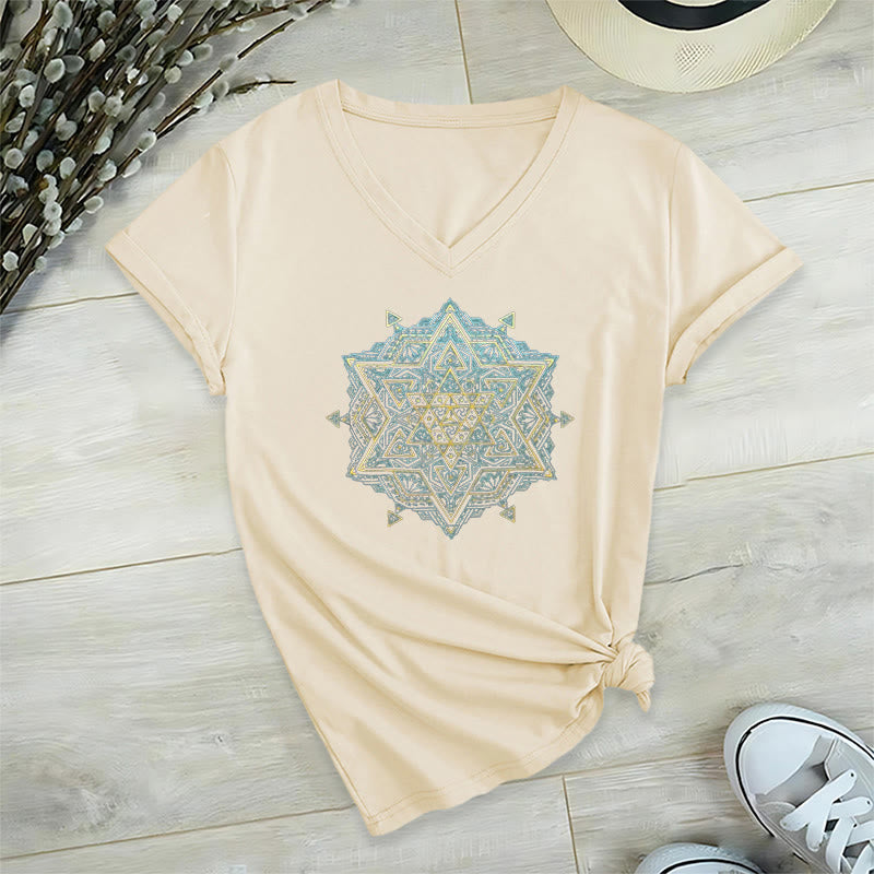 Maglietta spirituale con scollo a V e simbolo del cubo di Metatro di Olivenorma , geometria sacra, guarigione - Beige - 2XL - image 14