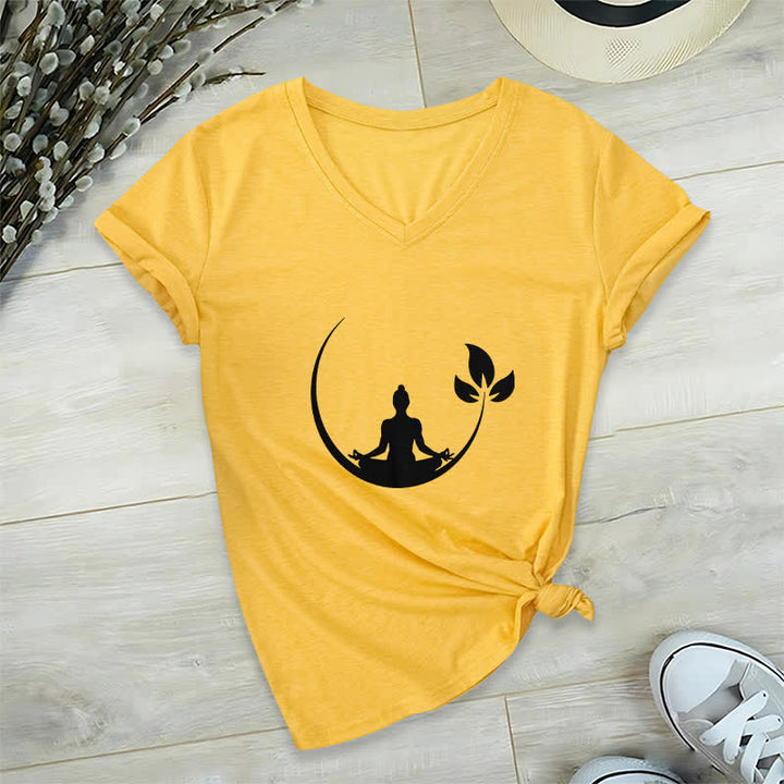 Olivenorma Yoga Lotus Buddha Meditation T-shirt con scollo a V - Giallo - 2XL - image 1