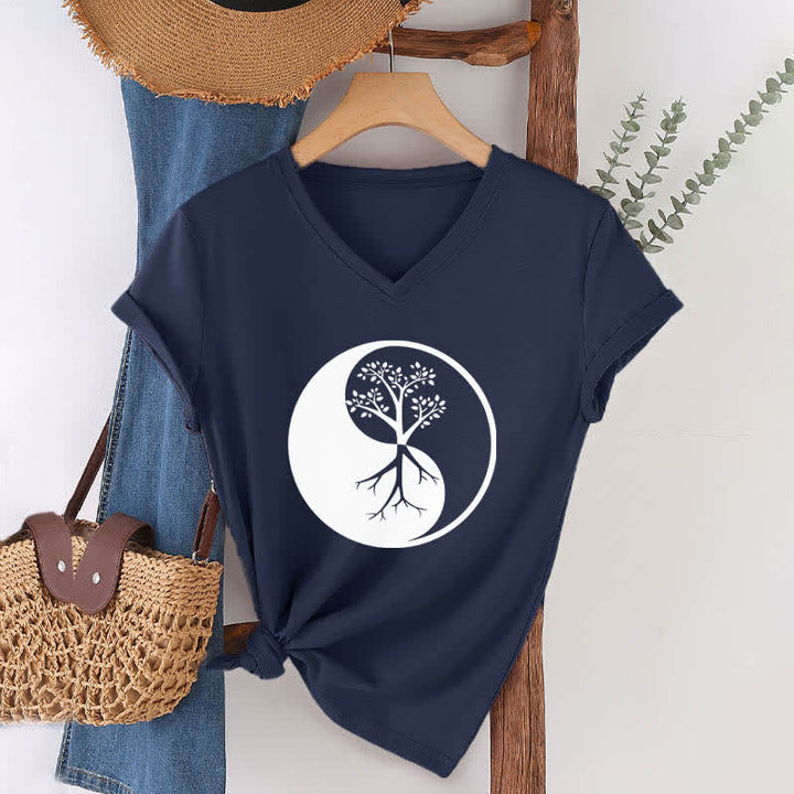 Olivenorma Yin Yang Tree Yoga Meditation T-shirt con scollo a V - image 7