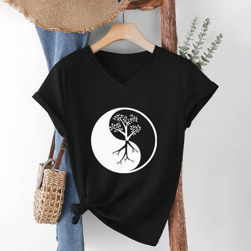 Olivenorma Yin Yang Tree Yoga Meditation T-shirt con scollo a V - image 13