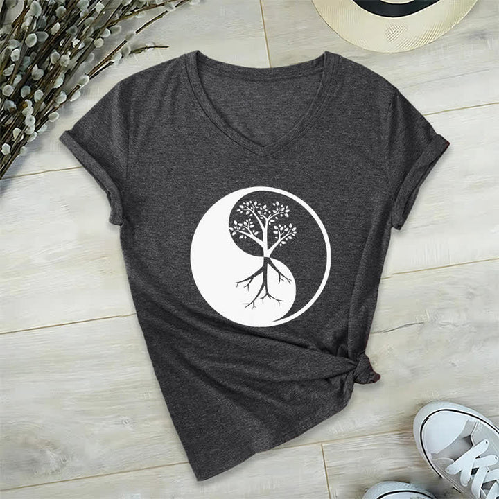 Olivenorma Yin Yang Tree Yoga Meditation T-shirt con scollo a V - Grigio - 2XL - image 1