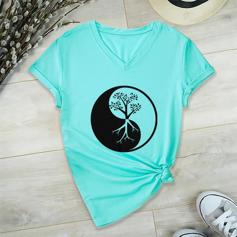 Olivenorma Yin Yang Tree Yoga Meditation T-shirt con scollo a V - Lago Blu - 2XL - image 24