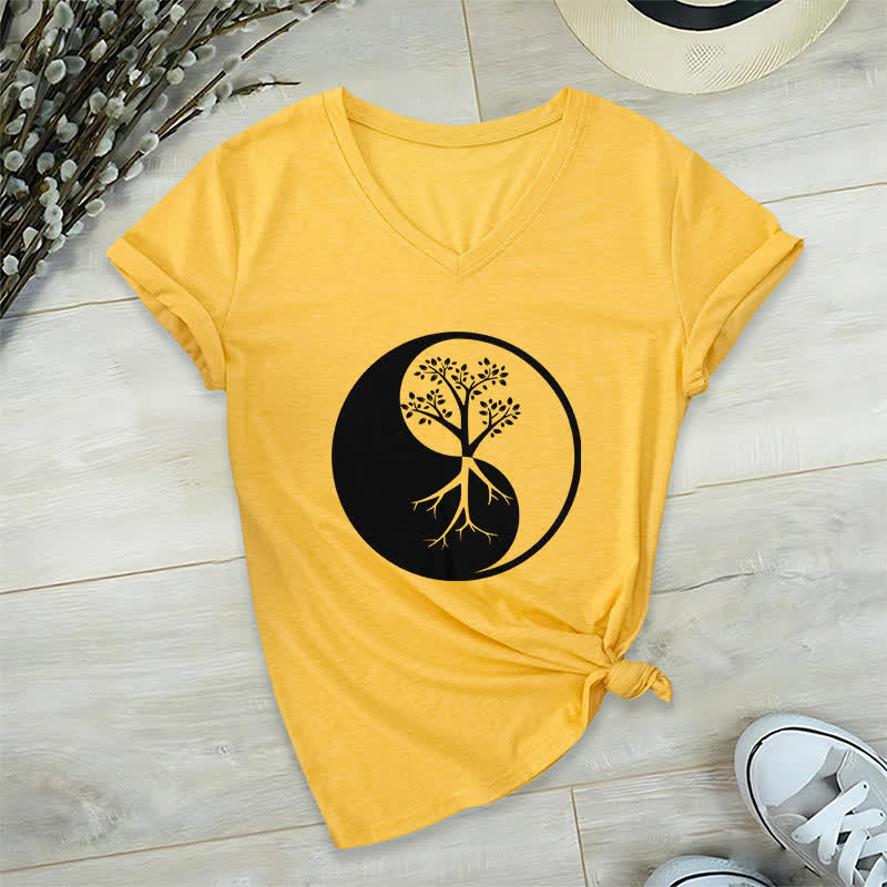 Olivenorma Yin Yang Tree Yoga Meditation T-shirt con scollo a V - Giallo - 2XL - image 15