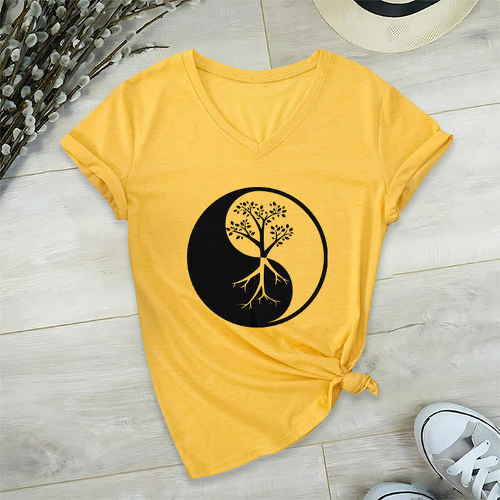 Olivenorma Yin Yang Tree Yoga Meditation T-shirt con scollo a V - Giallo - 2XL - image 15