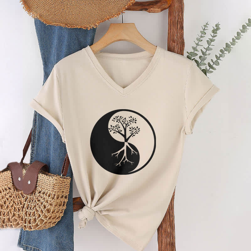 Olivenorma Yin Yang Tree Yoga Meditation T-shirt con scollo a V - image 23