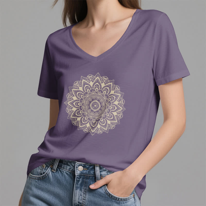 Olivenorma Maglietta da yoga con scollo a V e motivo geometrico a fiori di loto - image 25