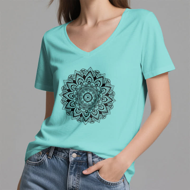 Olivenorma Maglietta da yoga con scollo a V e motivo geometrico a fiori di loto - image 14