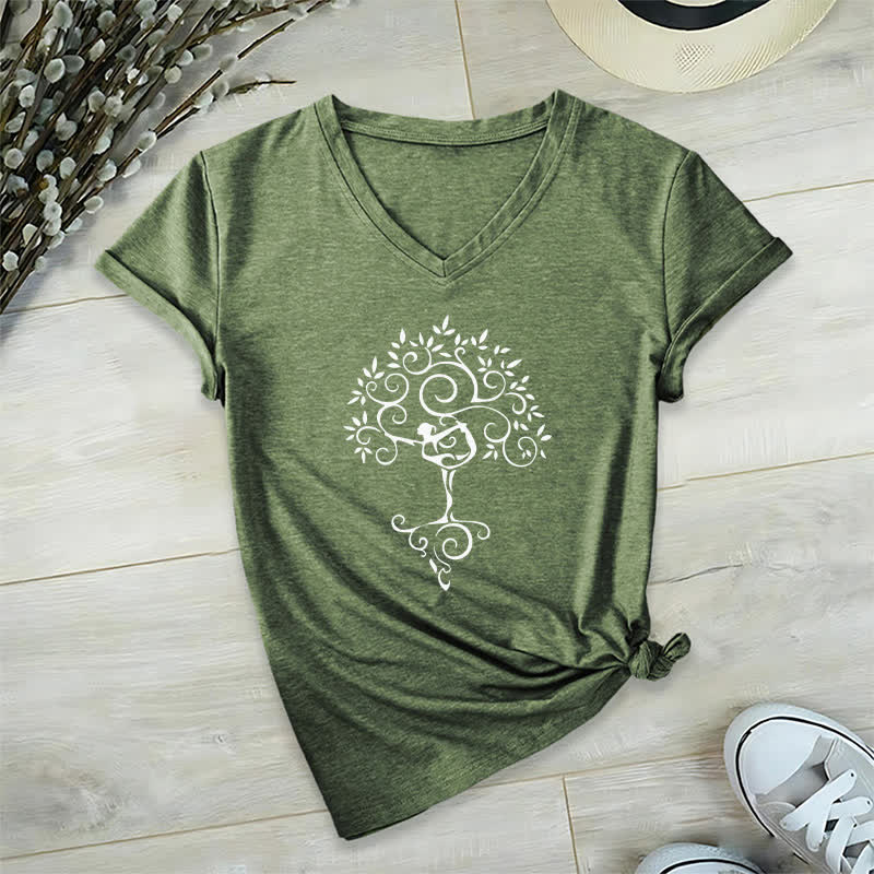 Maglietta con scollo a V e posizione dell'albero yoga Olivenorma - Verde oliva - 2XL - image 5