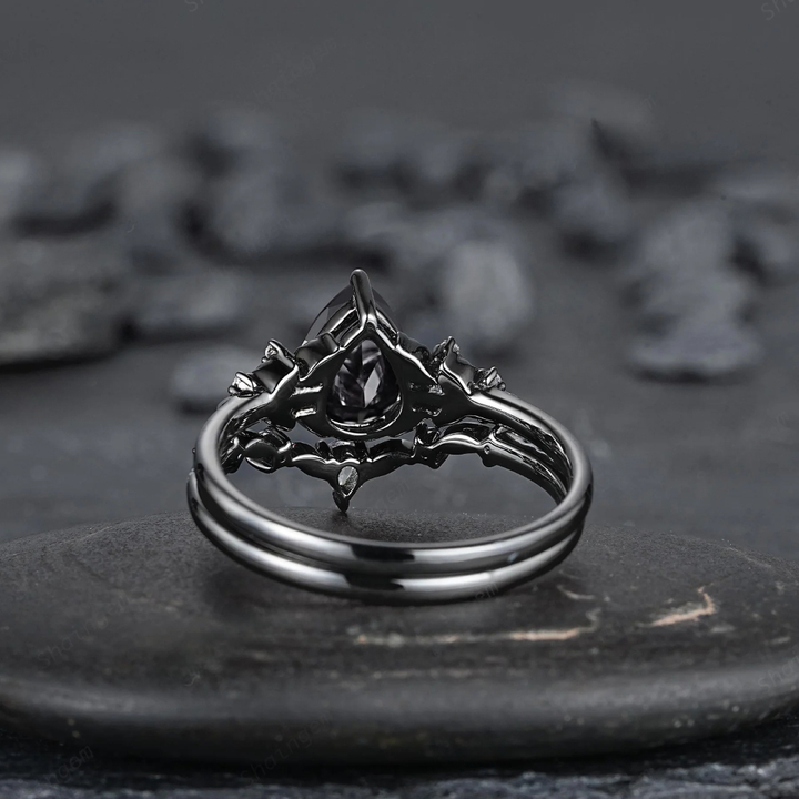 Anello Olivenorma The Guardian's Crown con granato e ossidiana - image 15
