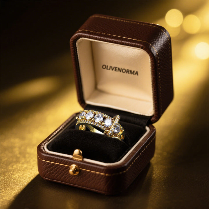 Anello con sigillo di Ecate e zirconi scintillanti Olivenorma - image 2