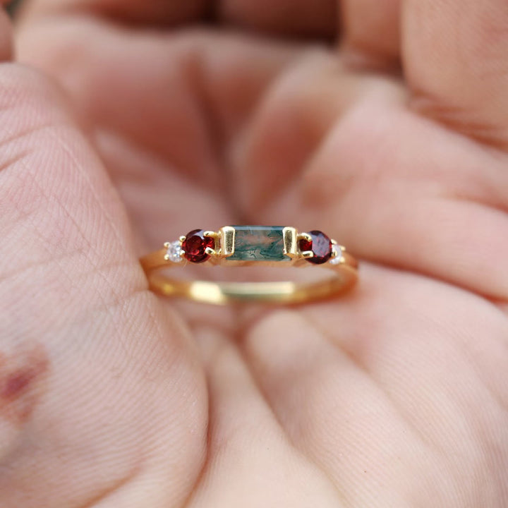 Olivenorma The Symmetry Anello in agata muschiata e rubino - image 2