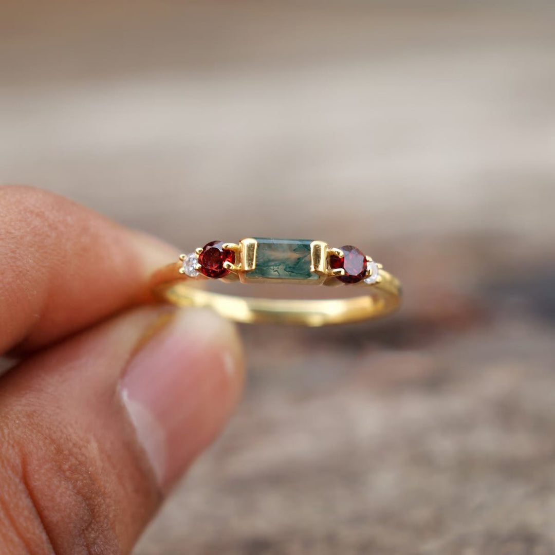 Olivenorma The Symmetry Anello in agata muschiata e rubino - image 3