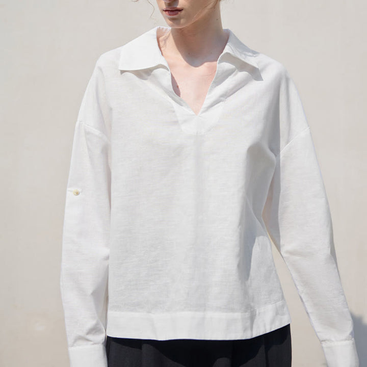 Olivenorma Camicia da donna in lino con maniche arrotolabili e scollo a V, bianca e tinta unita - image 1