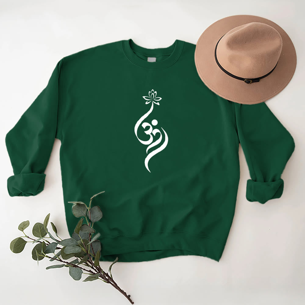 Felpa leggera in pile Olivenorma con simbolo OM e meditazione spirituale sul loto - image 1