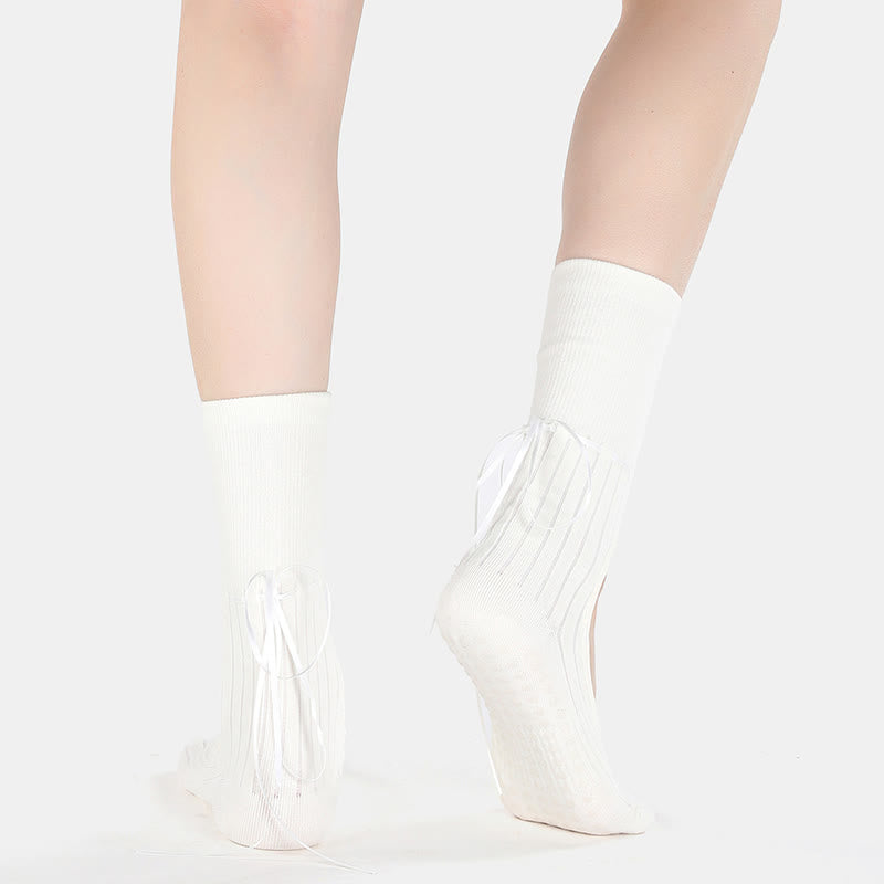 Calzini da yoga antiscivolo con coulisse e nastro Olivenorma - image 9