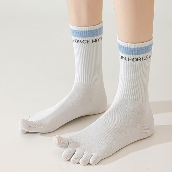 Calze Olivenorma in silicone antiscivolo con separazione delle dita, lunghezza a metà polpaccio, per Pilates, Barre, Fitness, traspiranti, con cinque dita aderenti, ideali per yoga. - image 8