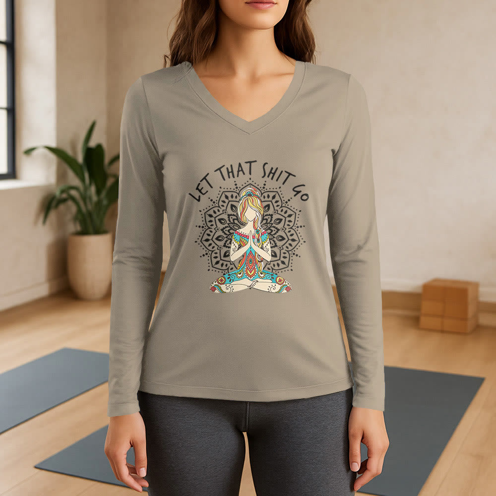 Olivenorma "Let That Shit Go" Maglietta a maniche lunghe con scollo a V e scritta Yoga Meditation - Cachi - 3XL - image 17