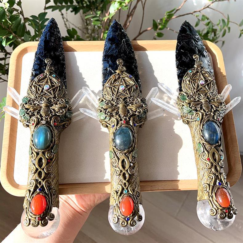 Decorazione con pietra preziosa in cristallo naturale di ossidiana Olivenorma, pugnale e bacchetta - Ossidiana - Cinque pezzi - image 0