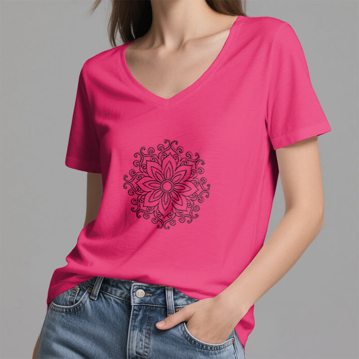 Olivenorma Mandala Inner Strength T-shirt con scollo a V per yoga e meditazione - image 26