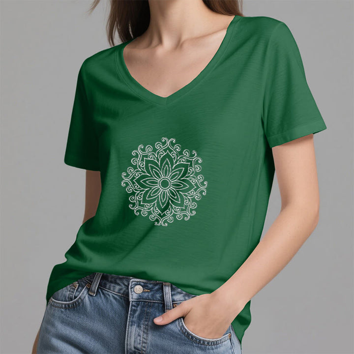 Olivenorma Mandala Inner Strength T-shirt in cotone con scollo a V per yoga e meditazione - image 18