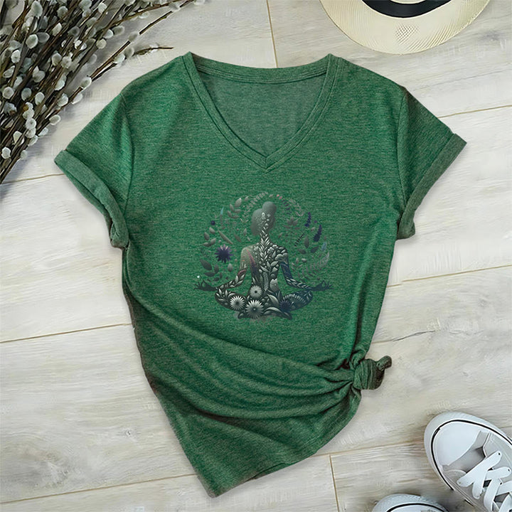 Olivenorma Maglietta da meditazione yoga con scollo a V e stampa Mindful Power ispirata alla natura - Verde scuro - 2XL - image 17
