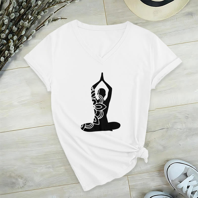 Maglietta da meditazione con scollo a V e scritta "Olivenorma Yoga Pose Mindful Energy" - Bianco - 2XL - image 3