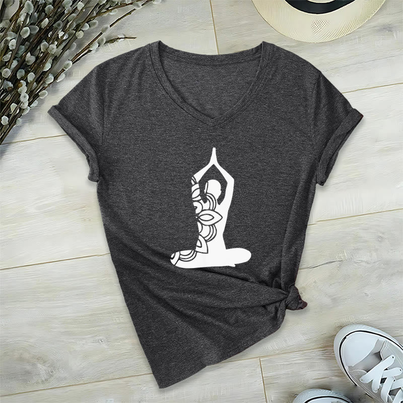 Maglietta da meditazione con scollo a V e scritta "Olivenorma Yoga Pose Mindful Energy" - Grigio - 2XL - image 7