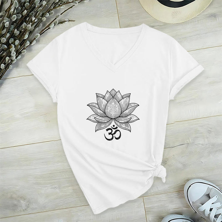 Olivenorma Lotus Mindful Power T-shirt in cotone con scollo a V per yoga e meditazione - Bianco - 2XL - image 0