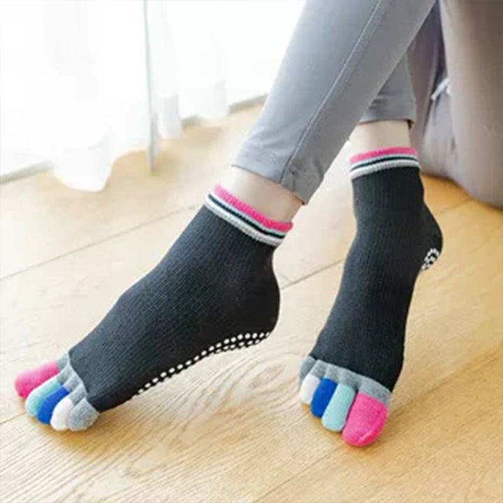 Calzini da pilates Olivenorma antiscivolo con separazione delle dita, leggeri, traspiranti e comodi, calzini yoga alla caviglia a cinque dita - Copertura completa e nero - 10 paia - image 7